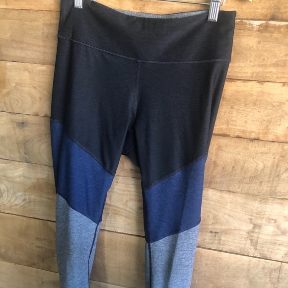 OUTDOOR VOICES LEGGINGS MEDIUM NEW - Picture 2 of 3